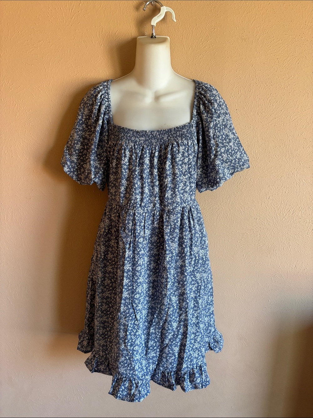 NWT Vanilla Bay Blue Floral Square-Neck Puff Sleeve Dress S M